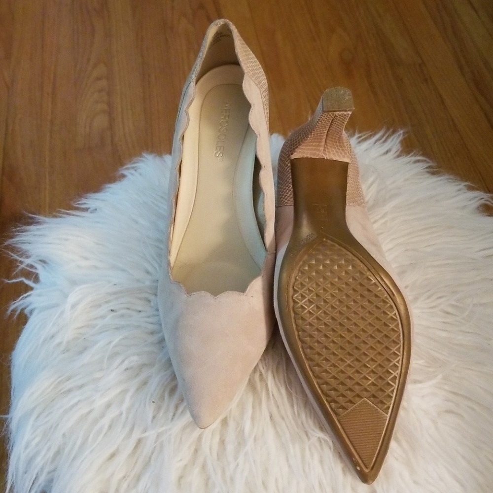 Aerosoles Taxi Ride Pump - Picture 4 of 4